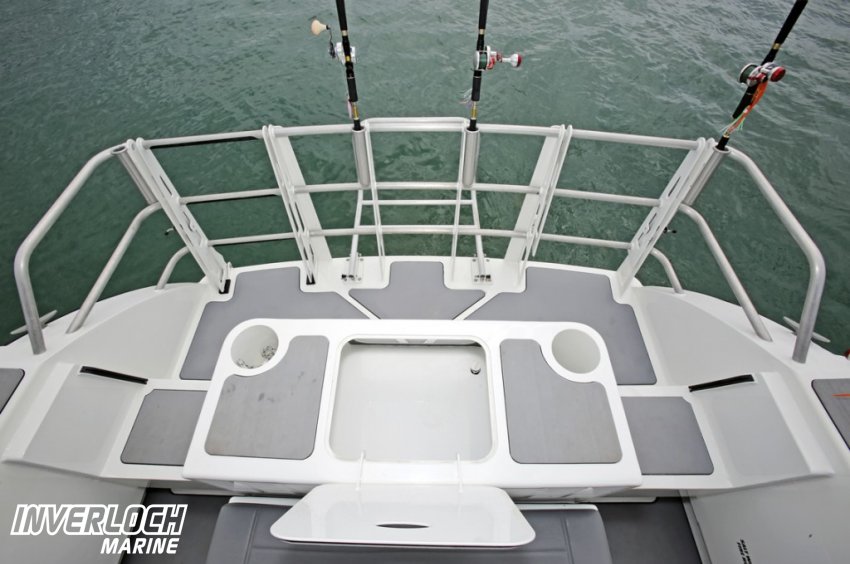 Extreme 985 Game King Transom